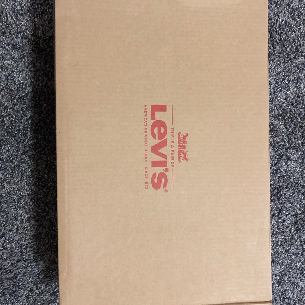 Boys Levi’s shoes